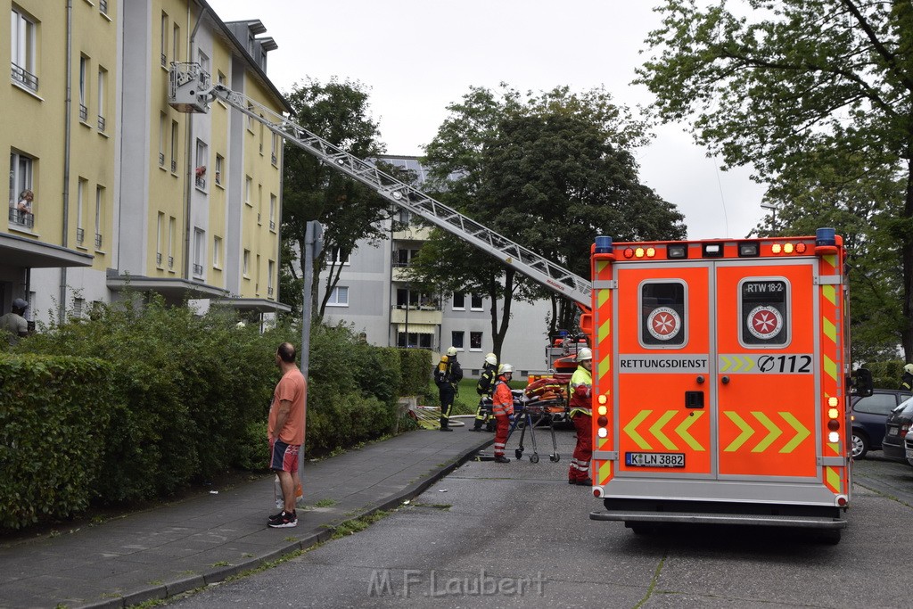 Feuer 1 Koeln Vingst Nobelstr P03.JPG - Miklos Laubert